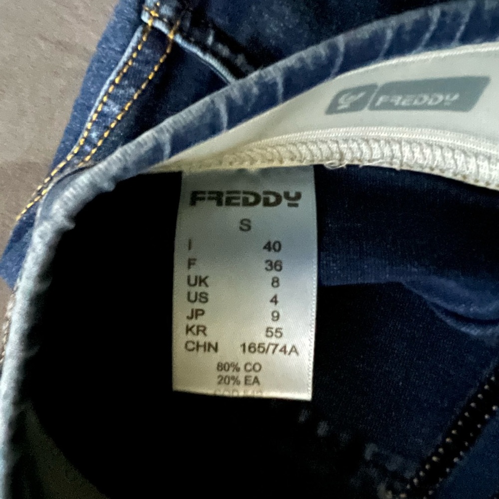 Freddy WR.UP - Picture 9 of 12
